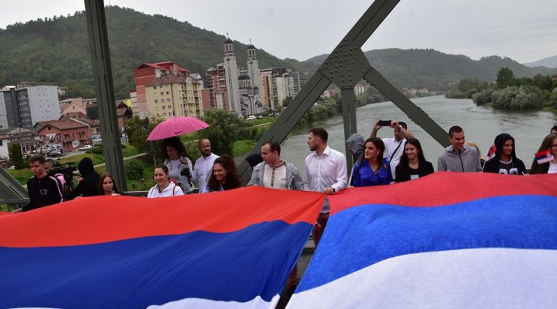 Мали Зворник свечано обележио Дан српског јединства, слободе и националне заставе