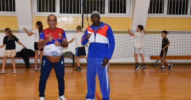 Кубански боксерски перформанс у Малом Зворнику