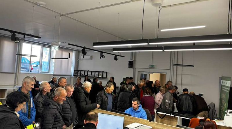 У Малом Зворнику одржана „Зимска школа за пољопривреднике” У Малом Зворнику одржана „Зимска школа за пољопривреднике”