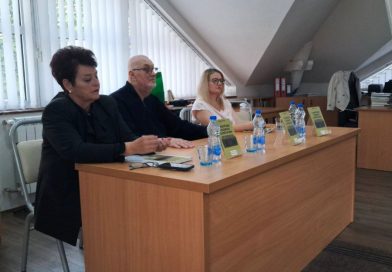 Антиратна порука и снага памћења: Огњен Пудар представио роман у малозворничкој библиотеци