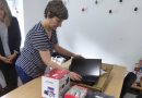 Недеља сећања и заједништва: Ученици, родитељи и колектив ОШ „Бранко Радичевић” обезбедили рачунарску опрему за Омладински центар Недеља сећања и заједништва: Ученици, родитељи и колектив ОШ „Бранко Радичевић” обезбедили рачунарску опрему за Омладински центар