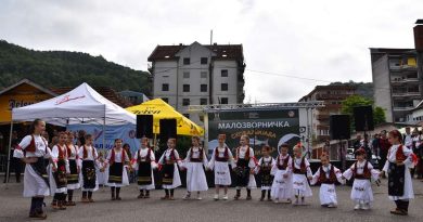 Сценски програм на Скобаљијади и гурманијади Сценски програм на Скобаљијади и гурманијади