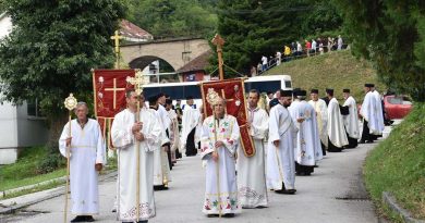 Мали Зворник прославио свог небеског заштитника Мали Зворник прославио свог небеског заштитника
