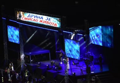 Река која спаја људе и учвршћује пријатељства: Отворена манифестација „Дрина је смисао живота”