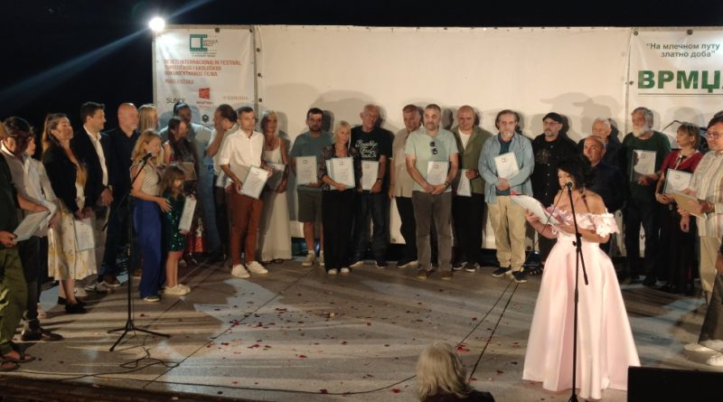 „Камена девојка” донела признање Артвизији и Малом Зворнику: Филм Новице Којића проглашен за најбољи туристички промо-филм у Врмџи „Камена девојка” донела признање Артвизији и Малом Зворнику: Филм Новице Којића проглашен за најбољи туристички промо-филм у Врмџи